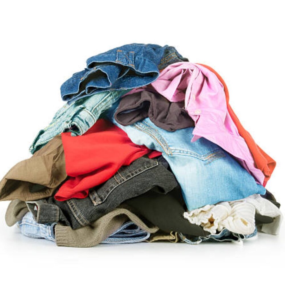 Closet clearout.‎ 4:50PM 4/15/25